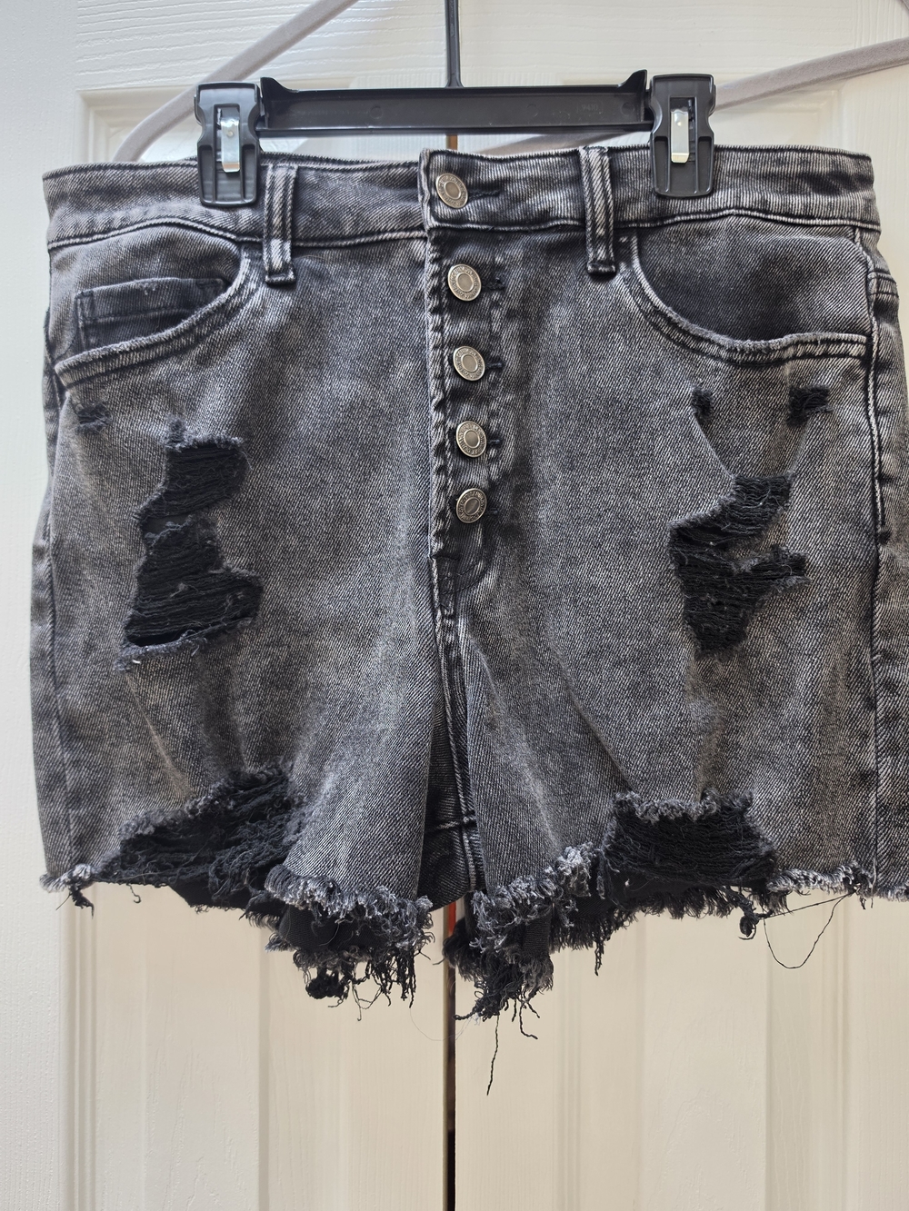 Vervet Distressed Black Jean Shorts